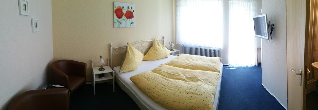 Moselromantik-Hotel Zum Loewen Ediger-Eller Kültér fotó