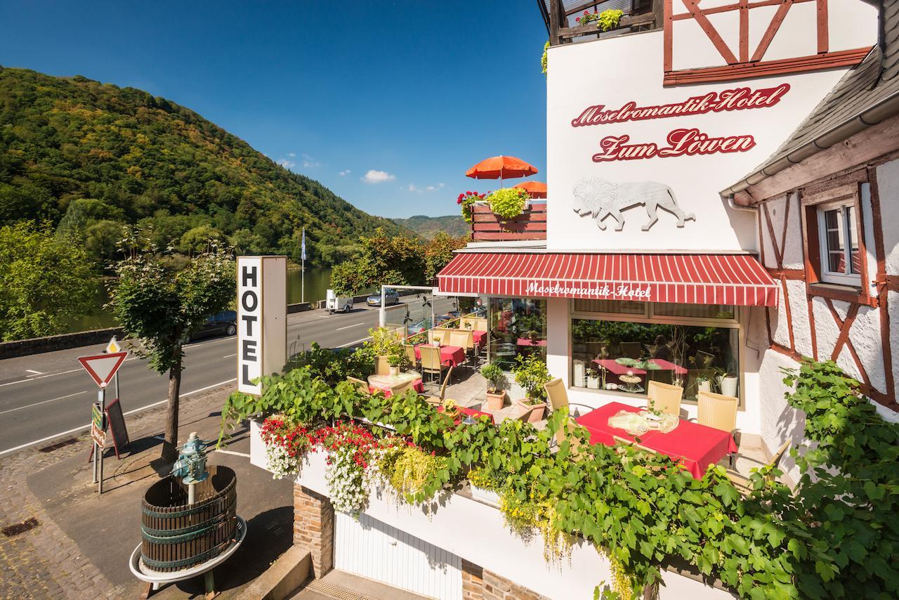 Moselromantik-Hotel Zum Loewen Ediger-Eller Kültér fotó