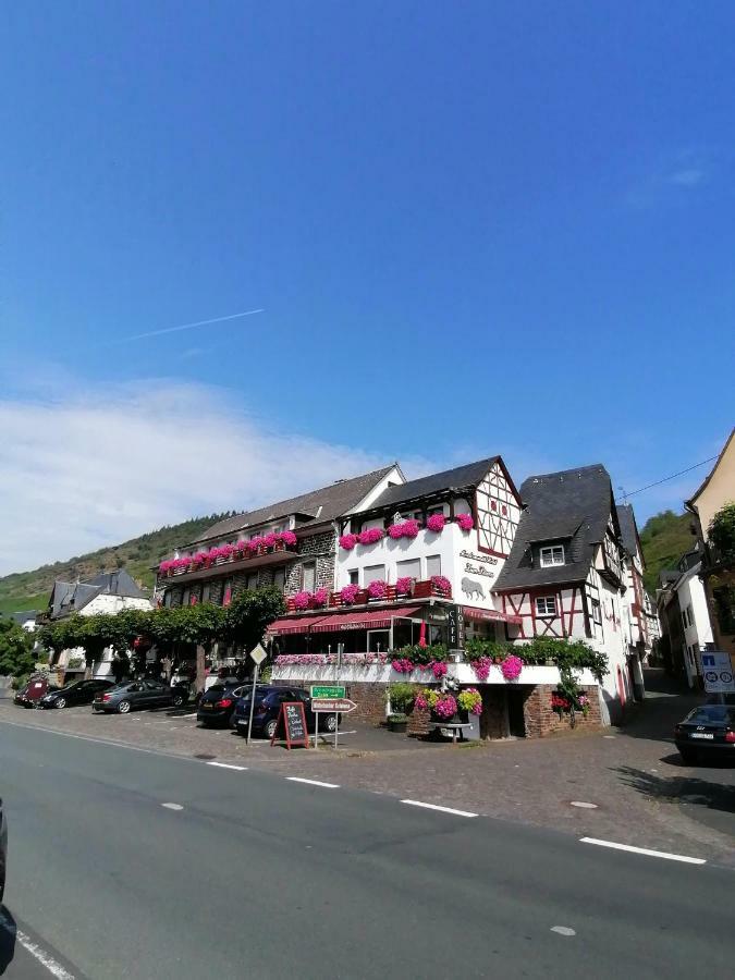 Moselromantik-Hotel Zum Loewen Ediger-Eller Kültér fotó